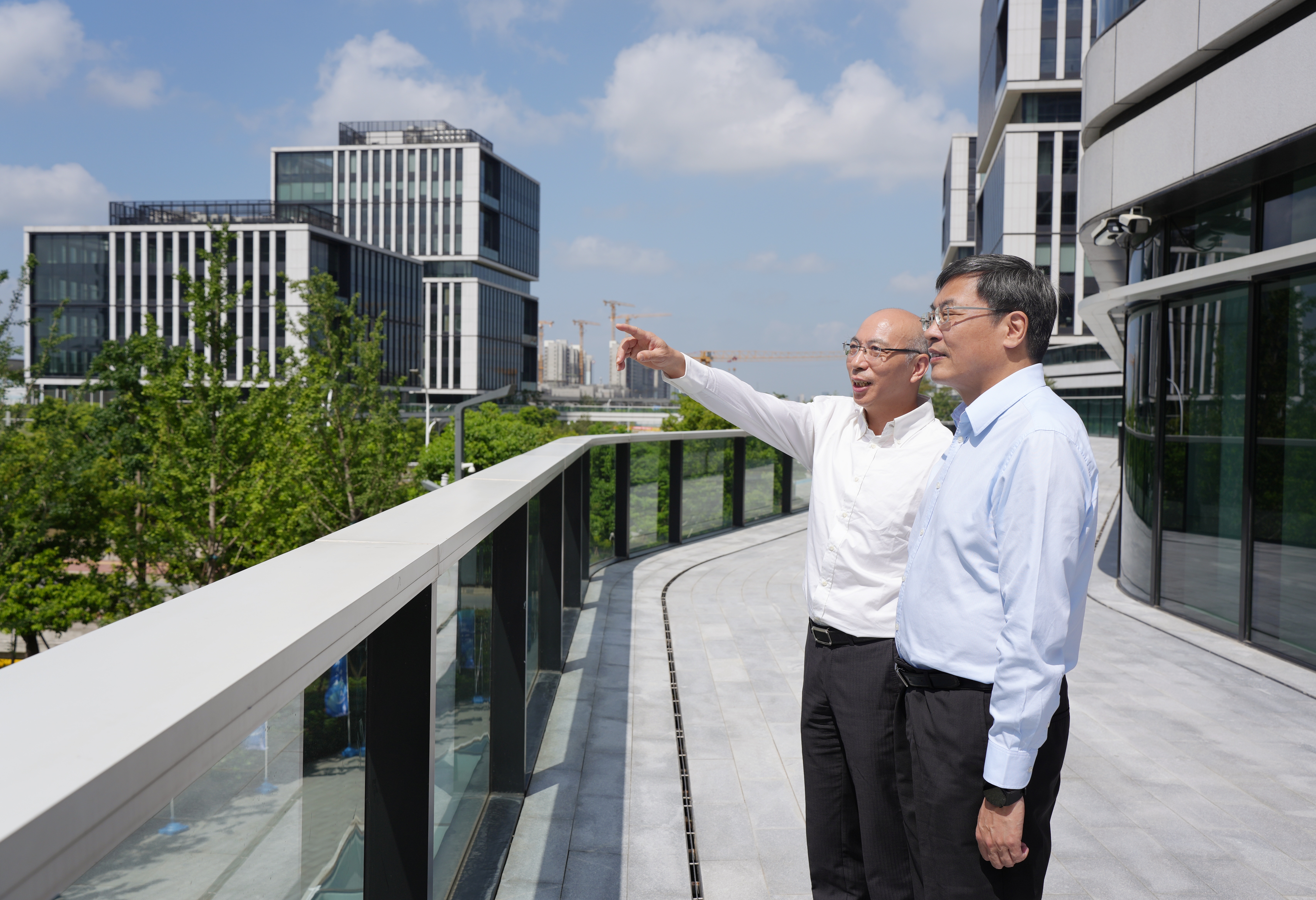 5f069c48-7317-4b9e-bd3b-22be7348e1b7